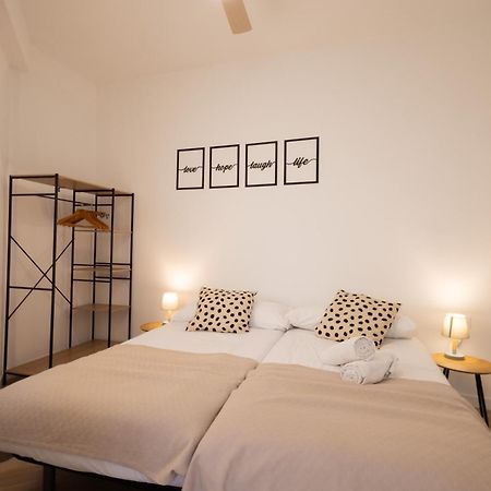 Cruz Cubierta Apartments Valencia Ngoại thất bức ảnh